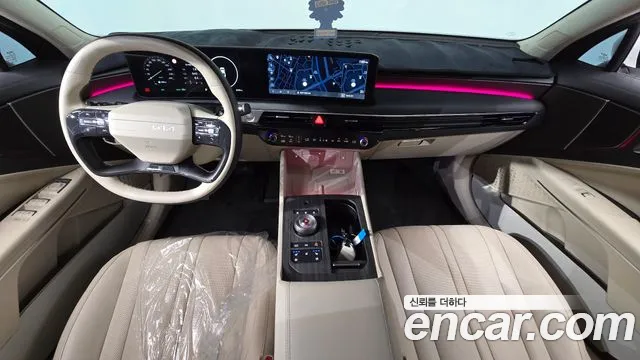 Kia K8 — интерьер