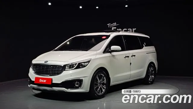 Kia Carnival — экстерьер