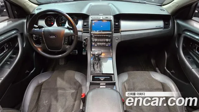 Ford Taurus — интерьер