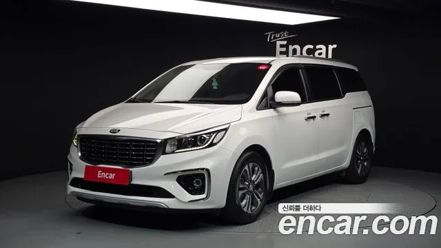 Kia Carnival — экстерьер