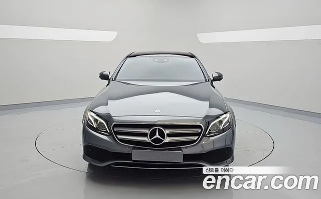 Mercedes-Benz E-класс