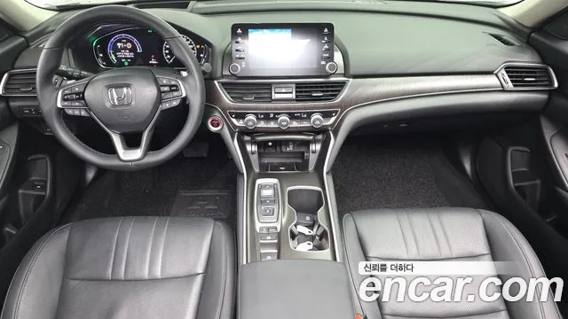 Honda Accord — интерьер