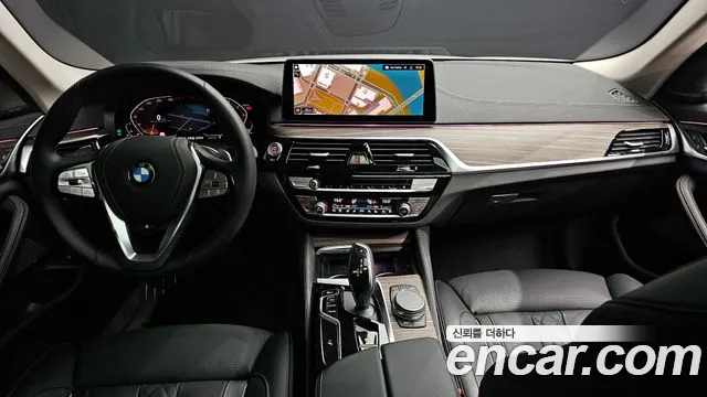 BMW 5 серия — интерьер