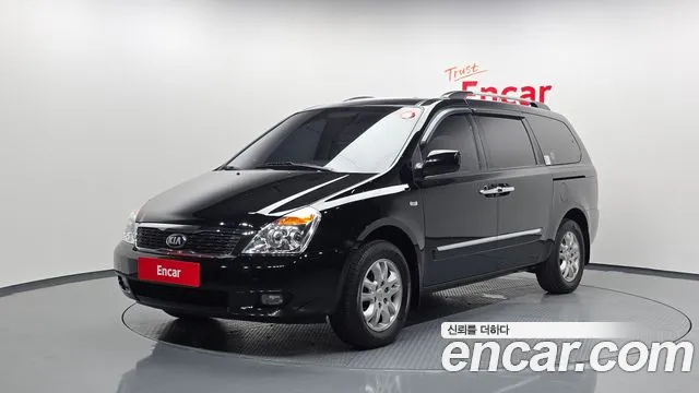 Kia Carnival — экстерьер