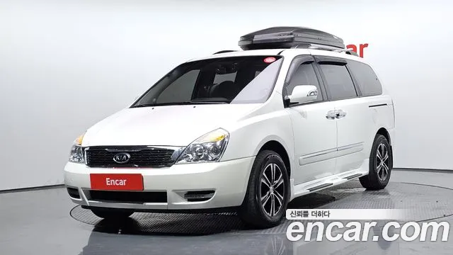 Kia Carnival — экстерьер
