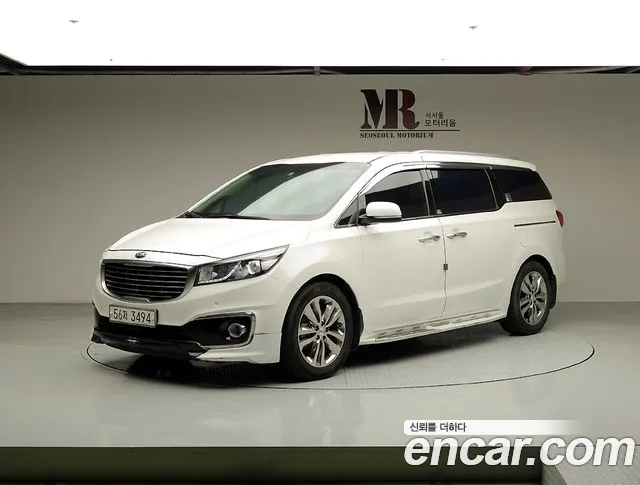 Kia Carnival