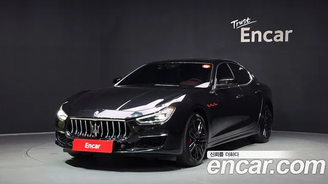 Maserati Ghibli