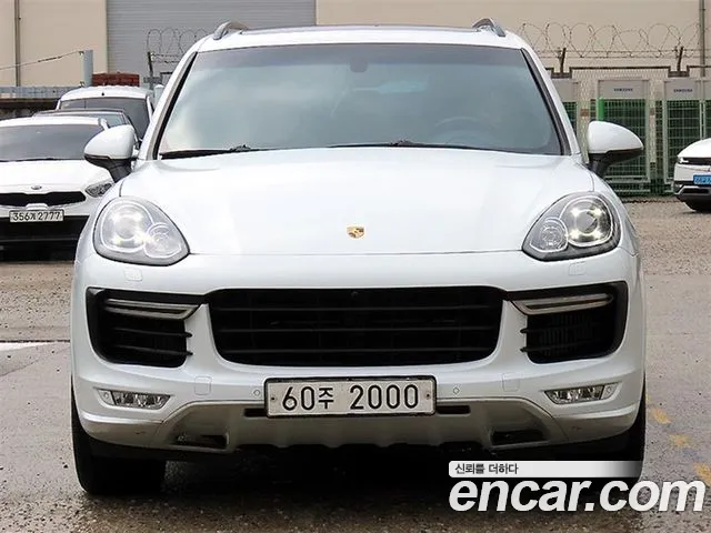 Porsche Cayenne — экстерьер