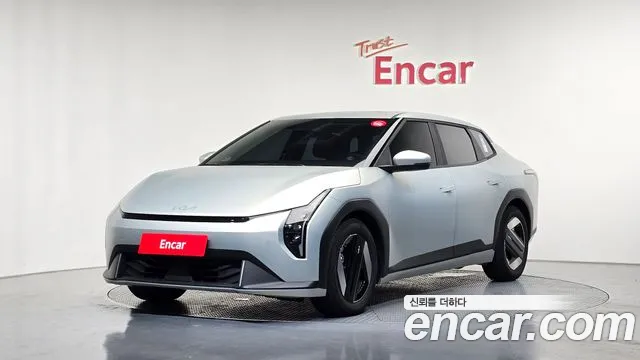 Kia EV4