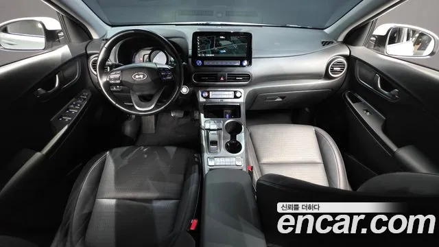 Hyundai Kona — интерьер