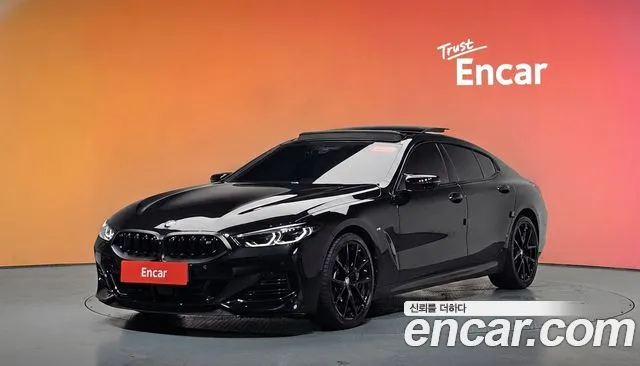 BMW 8 серия