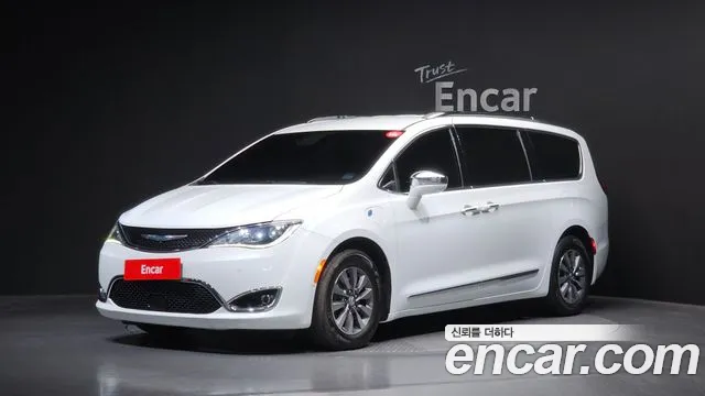 Chrysler Pacifica