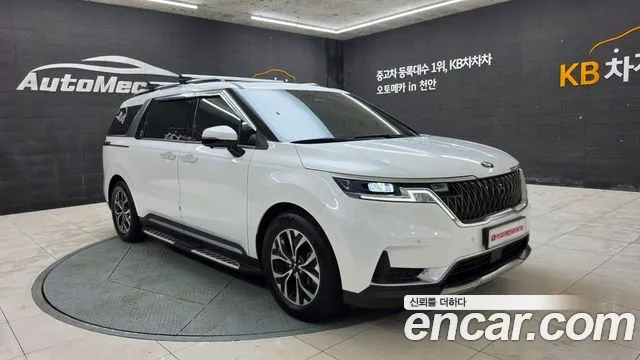 Kia Carnival — экстерьер