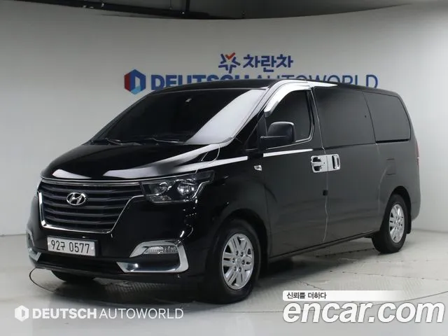 Hyundai Starex