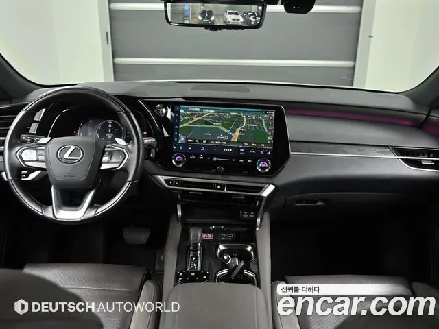 Lexus RX — интерьер