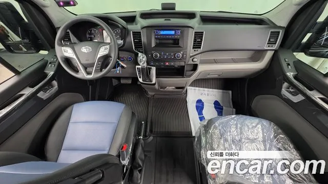 Hyundai Solati — интерьер
