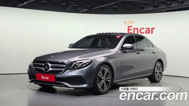 Mercedes-Benz E-класс