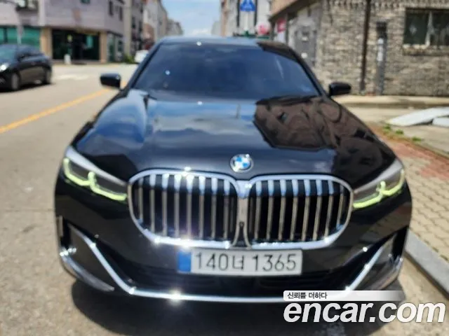 BMW 7 серия