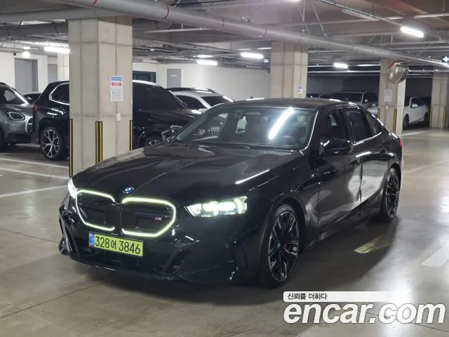 BMW i5