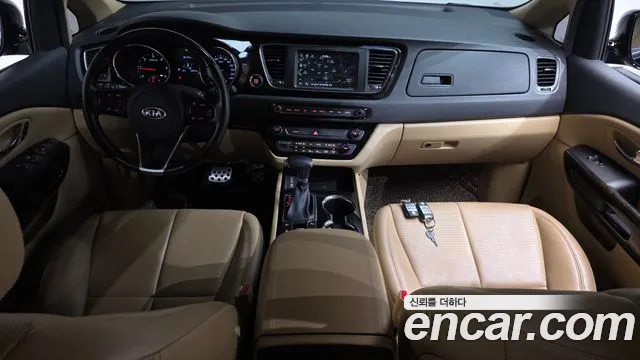 Kia Carnival — интерьер