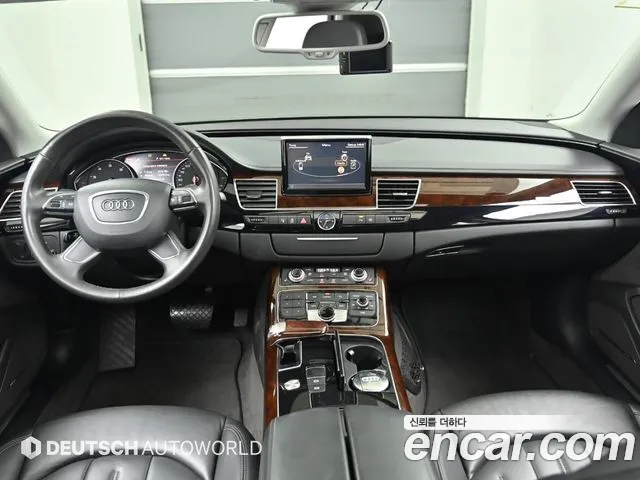 Audi A8 — интерьер