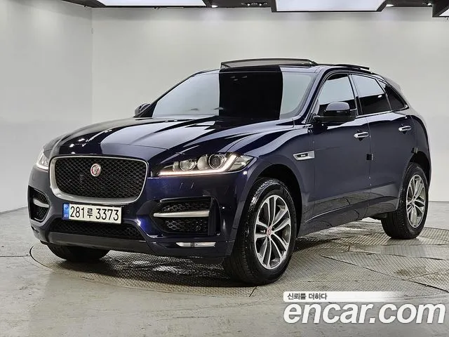 Jaguar F-Pace