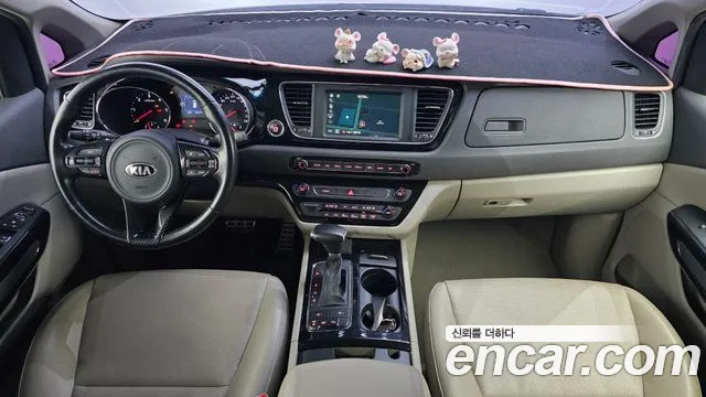 Kia Carnival — интерьер