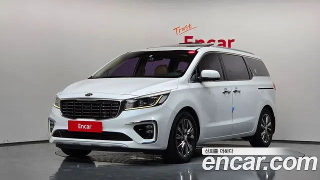 Kia Carnival — экстерьер