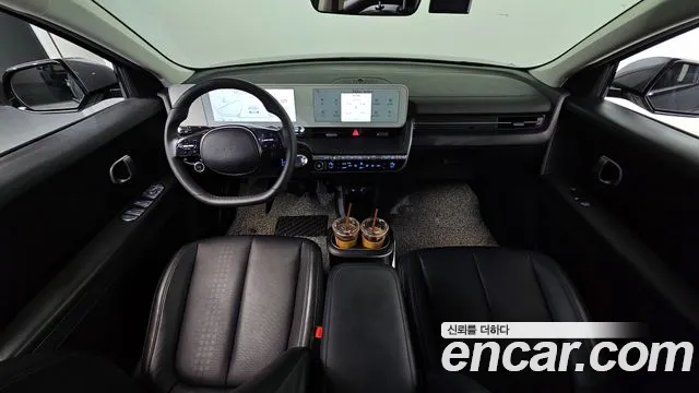 Hyundai IONIQ 5 — интерьер