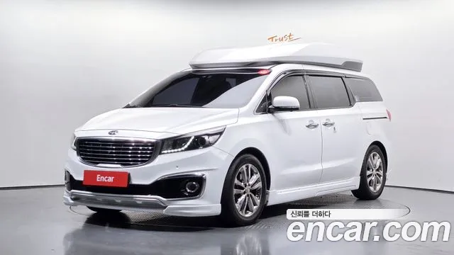 Kia Carnival — экстерьер