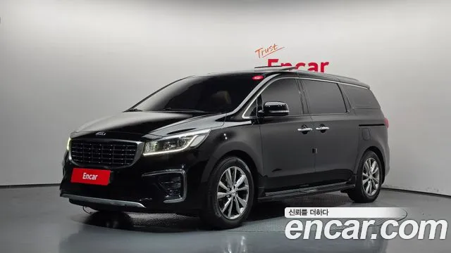 Kia Carnival — экстерьер