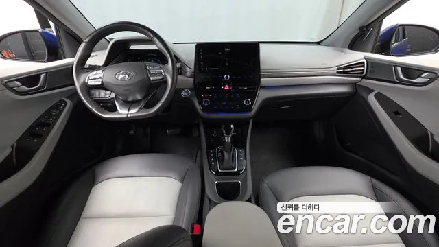 Hyundai Ioniq — интерьер