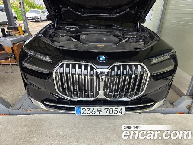 BMW 7 серия