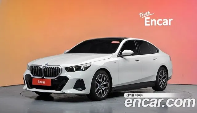 BMW i5