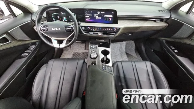 Kia K8 — интерьер
