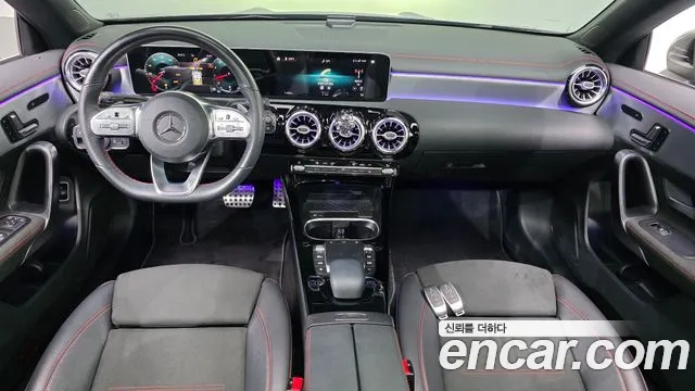 Mercedes-Benz CLA-класс — интерьер