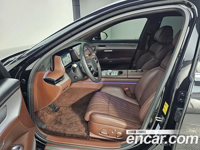 Genesis G90 — интерьер