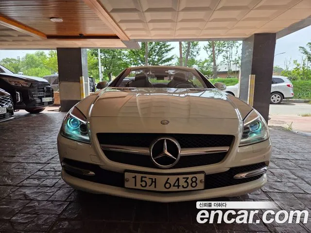 Mercedes-Benz SLK-Class
