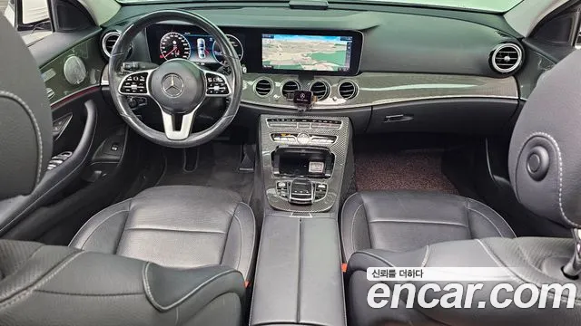 Mercedes-Benz E-класс — интерьер