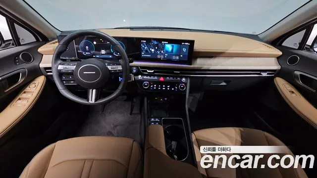 Hyundai Sonata — интерьер