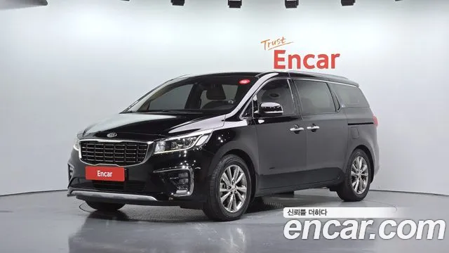 Kia Carnival — экстерьер