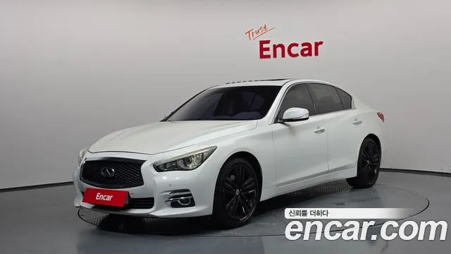 Infiniti Q50