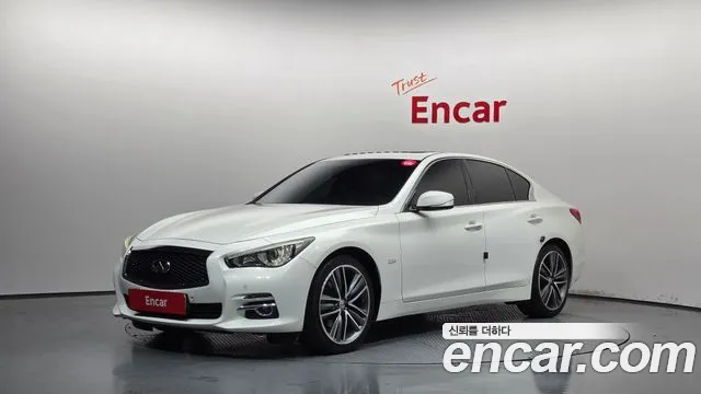 Infiniti Q50
