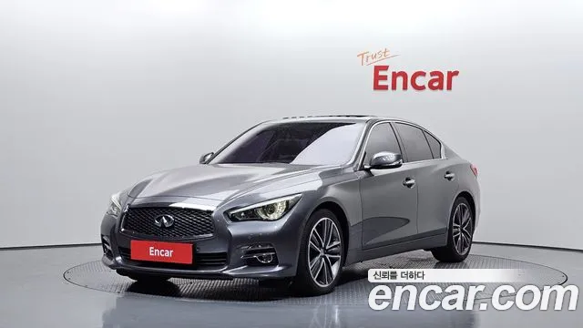Infiniti Q50