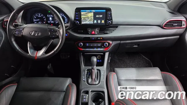 Hyundai i30 — интерьер