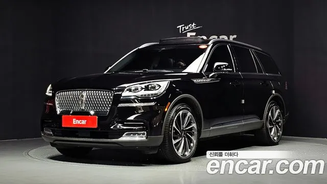 Lincoln Aviator