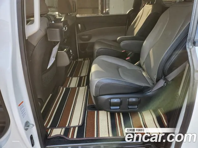 Kia Carnival — интерьер