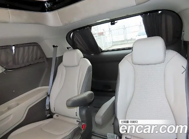 Kia Carnival — интерьер