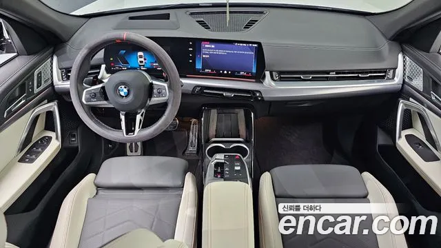 BMW X2 — интерьер