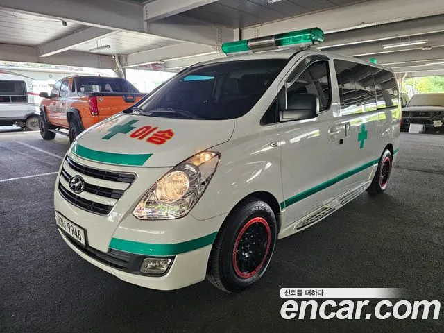 Hyundai Starex